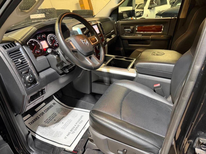 2010 Dodge Ram 2500 Laramie - 3