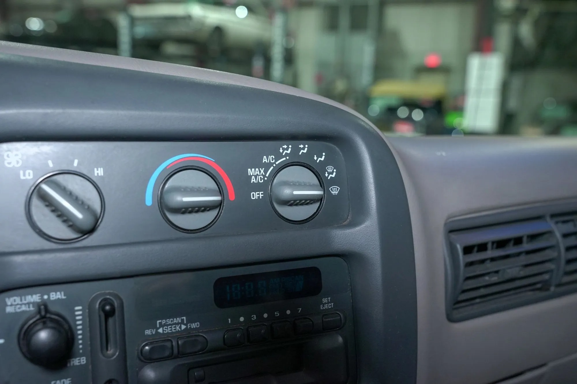 1999 GMC Savana RV G1500