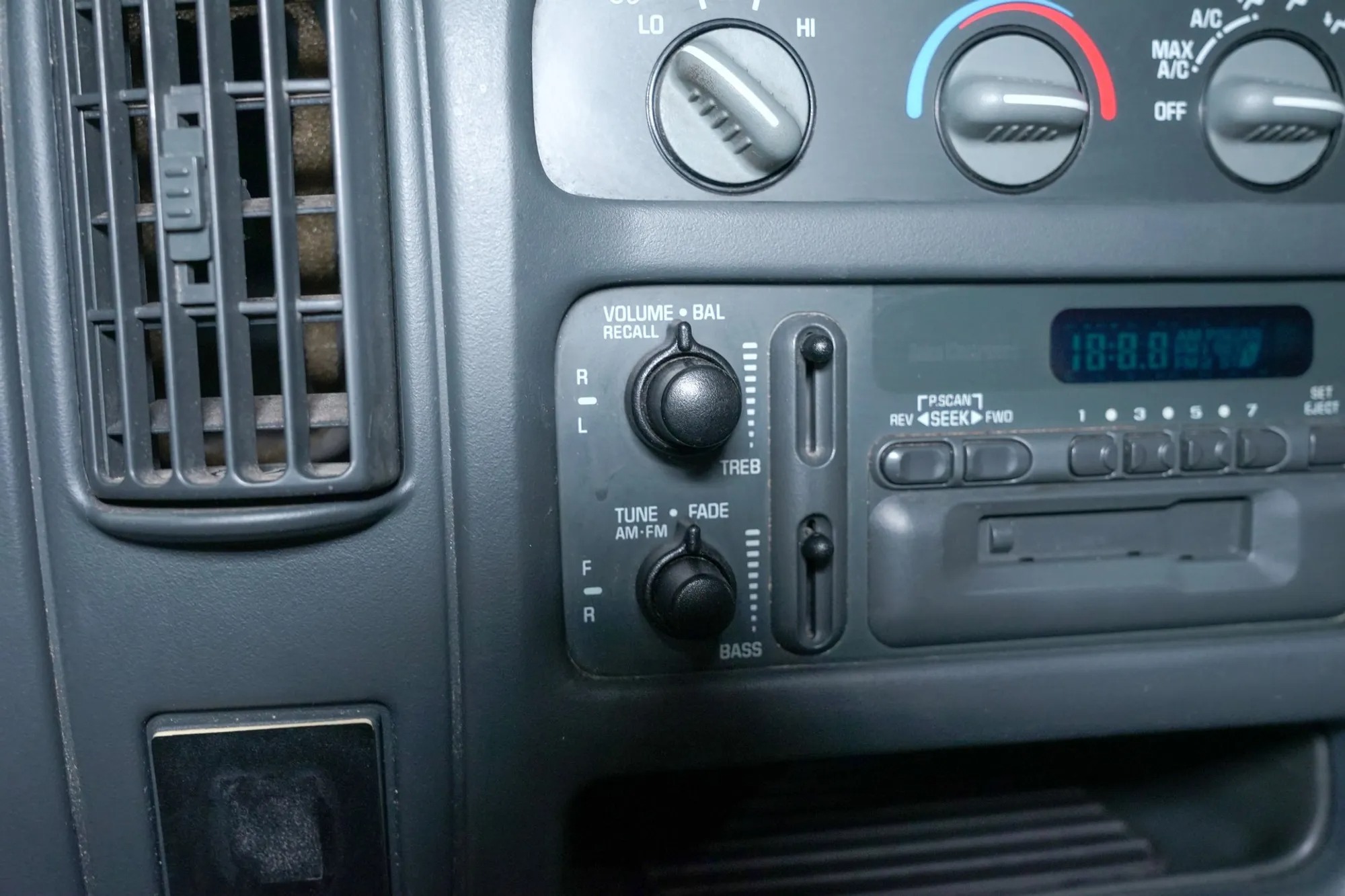 1999 GMC Savana RV G1500