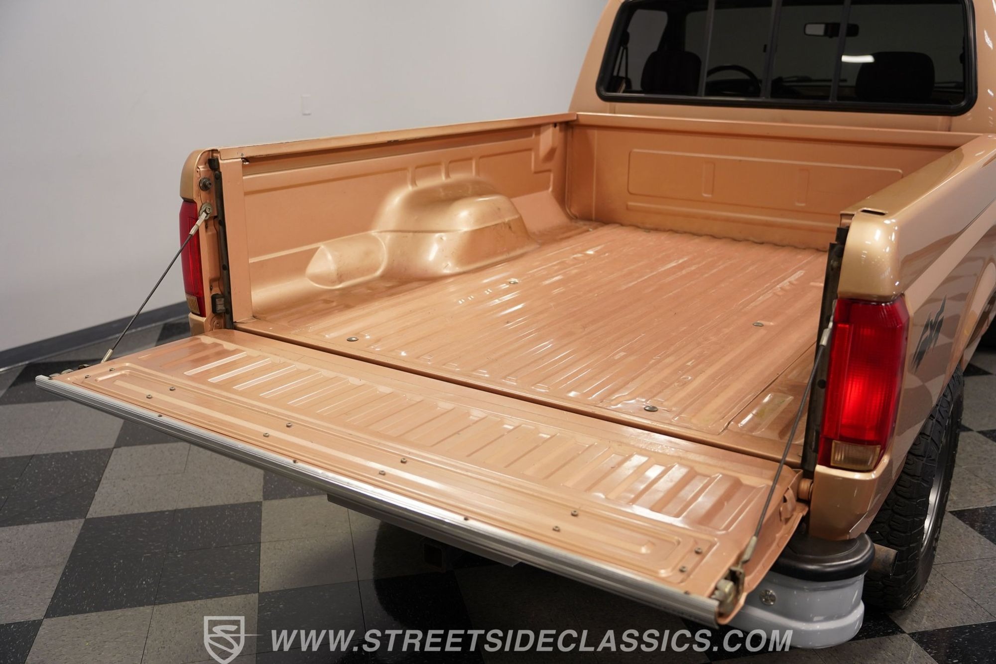 1994 Ford F-150 XL 4×4