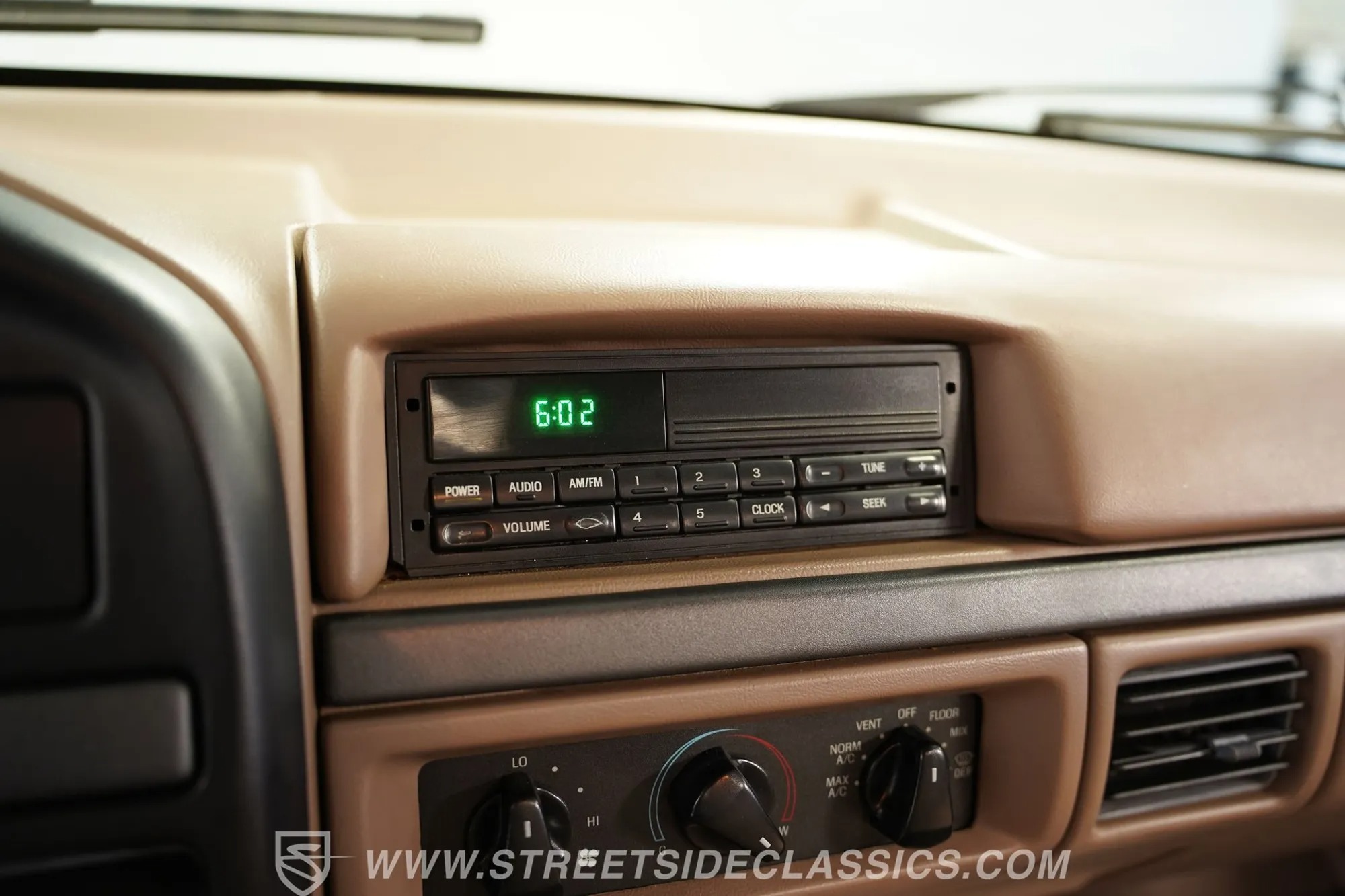 1994 Ford F-150 XL 4×4