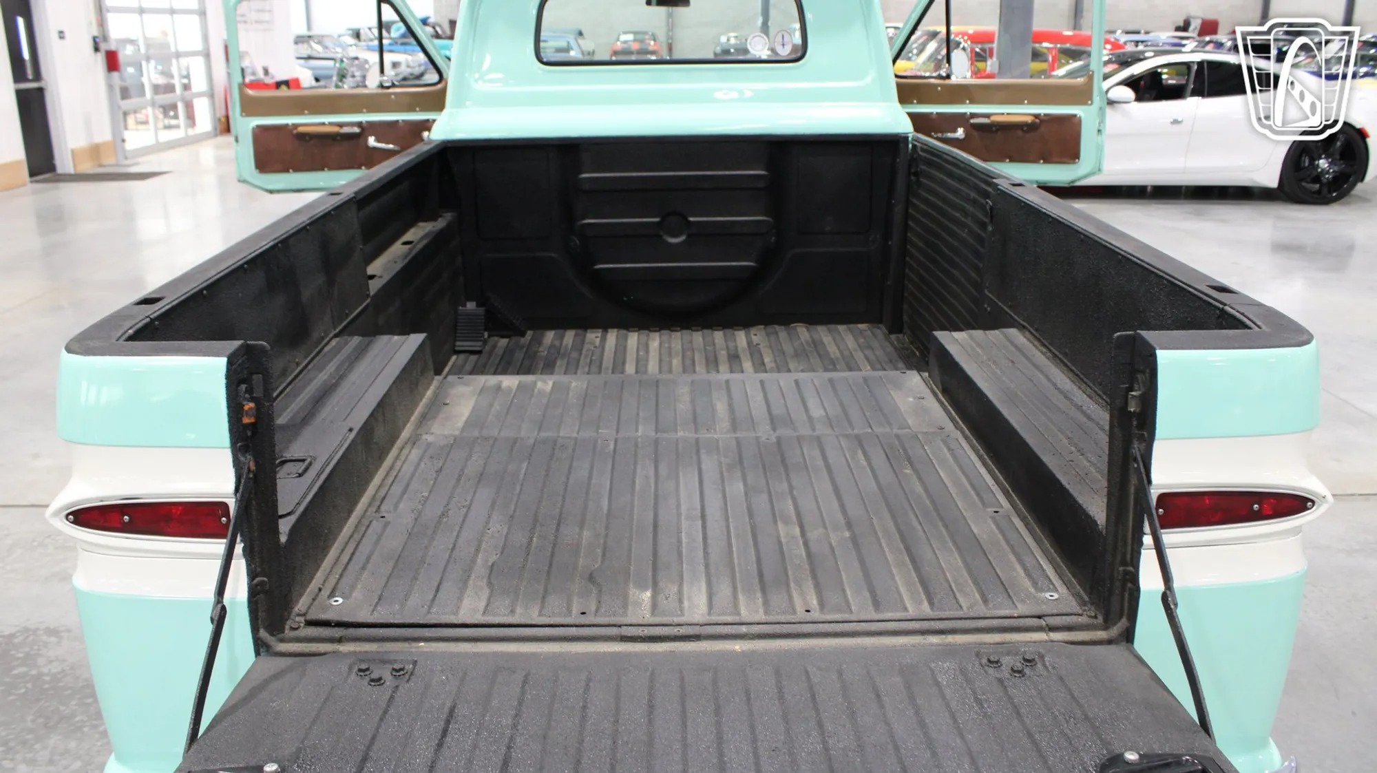 1961 Chevrolet Corvair Rampside