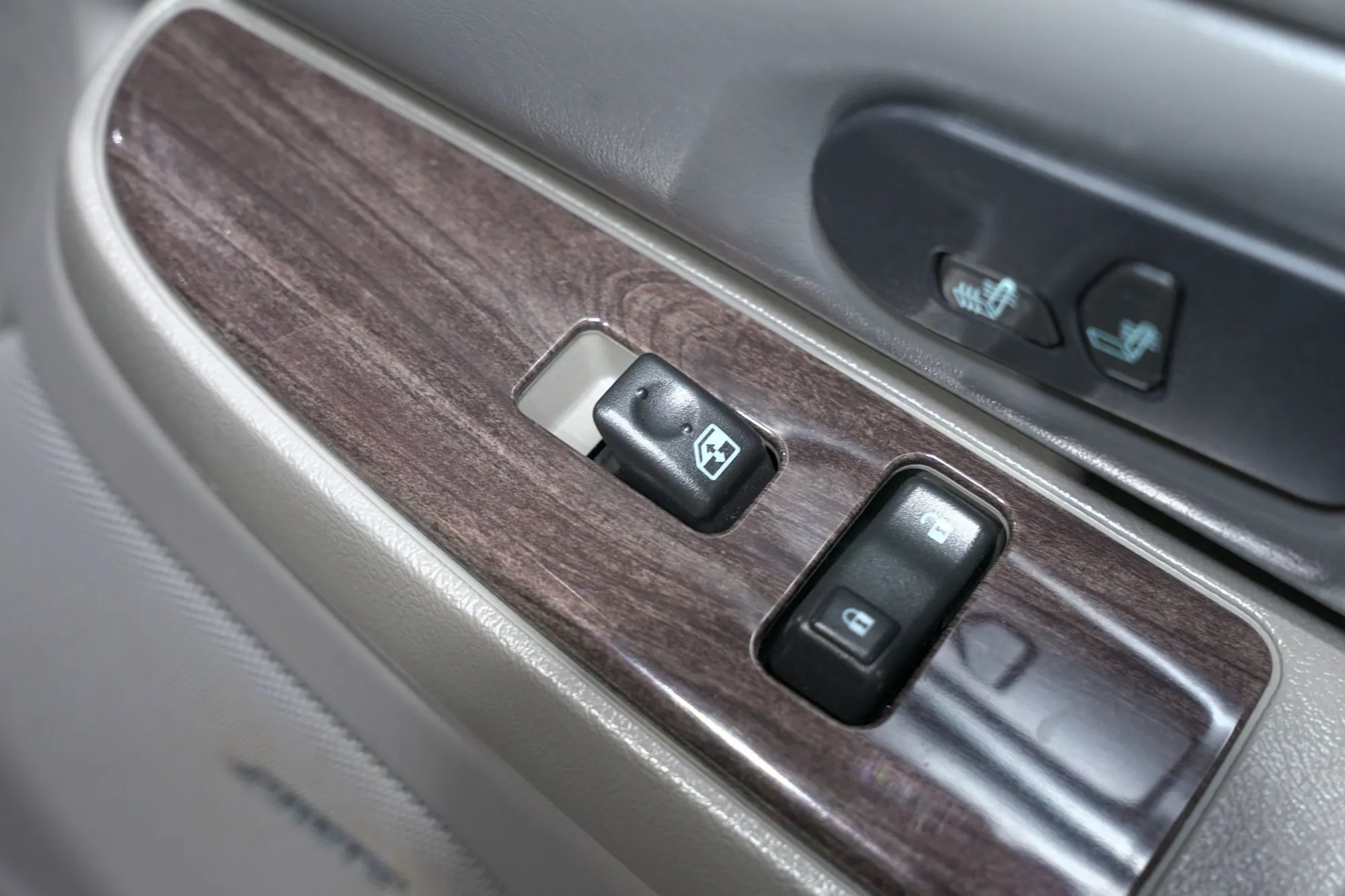 2005 GMC Yukon Denali XL