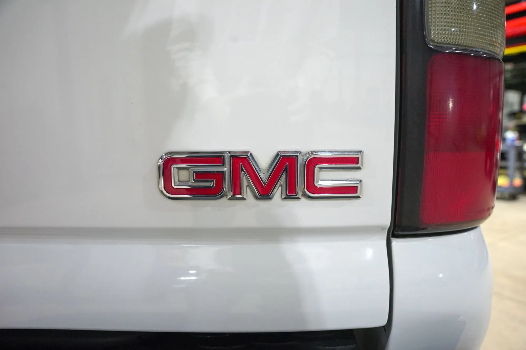 2005 GMC Yukon Denali XL