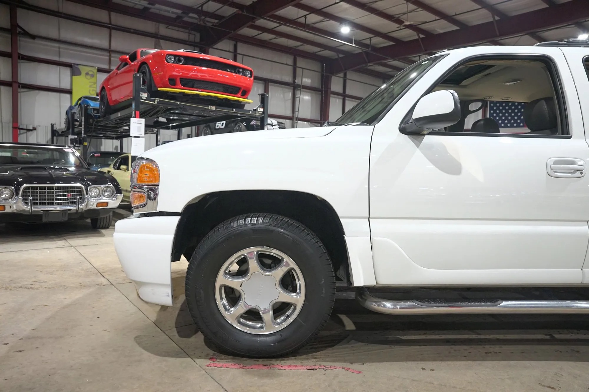 2005 GMC Yukon Denali XL - 3