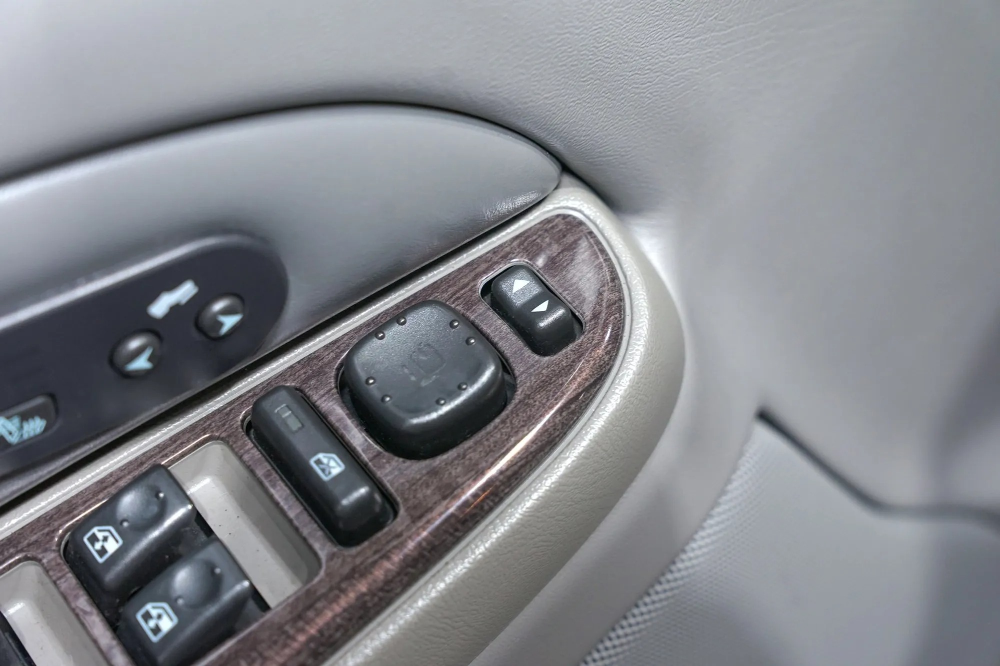 2005 GMC Yukon Denali XL