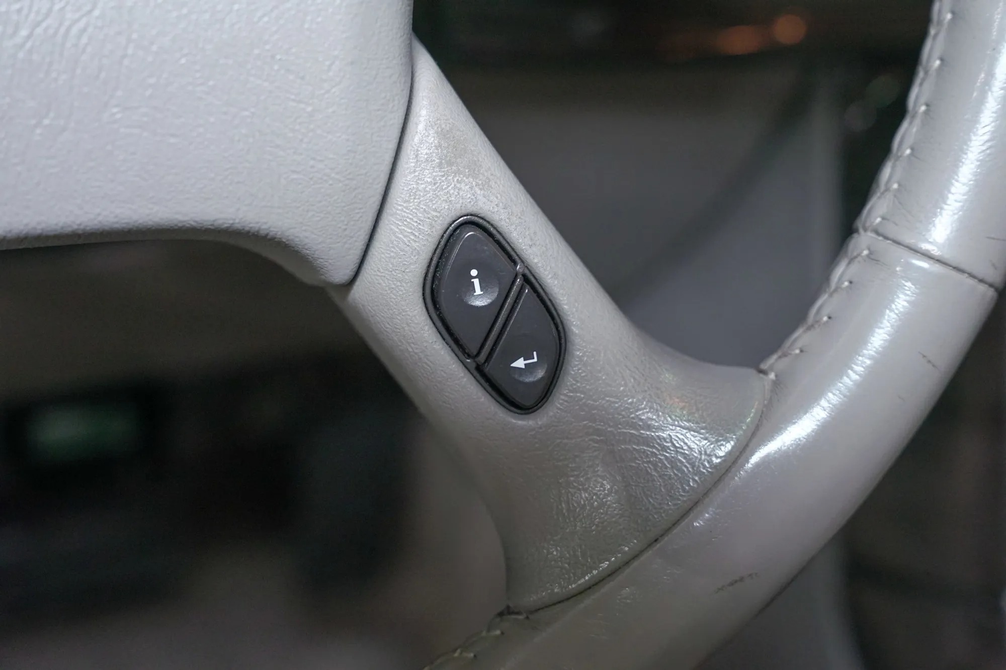 2005 GMC Yukon Denali XL