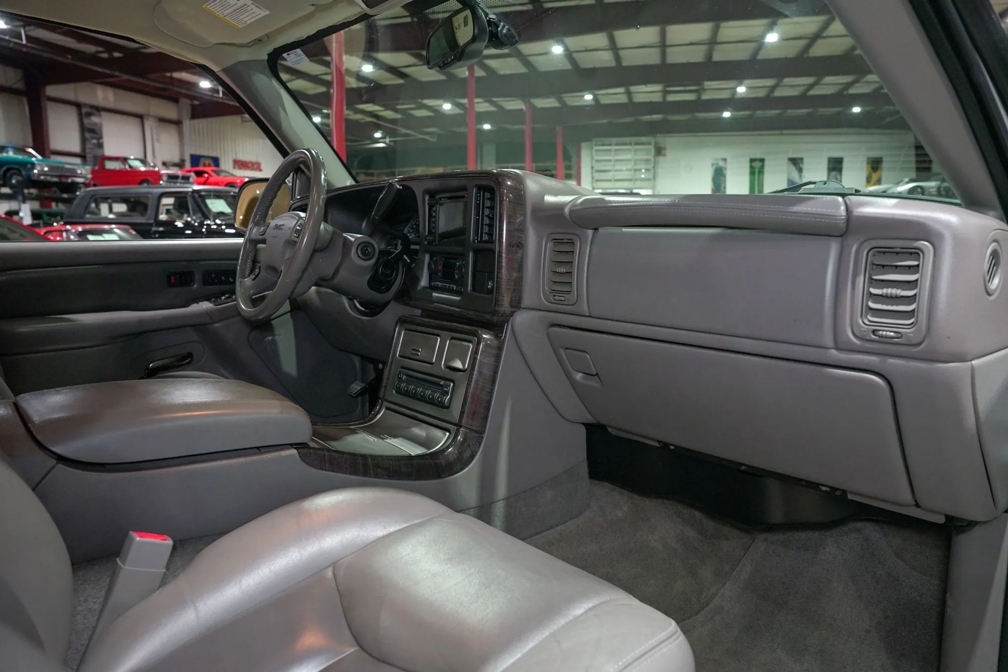 2005 GMC Yukon Denali XL