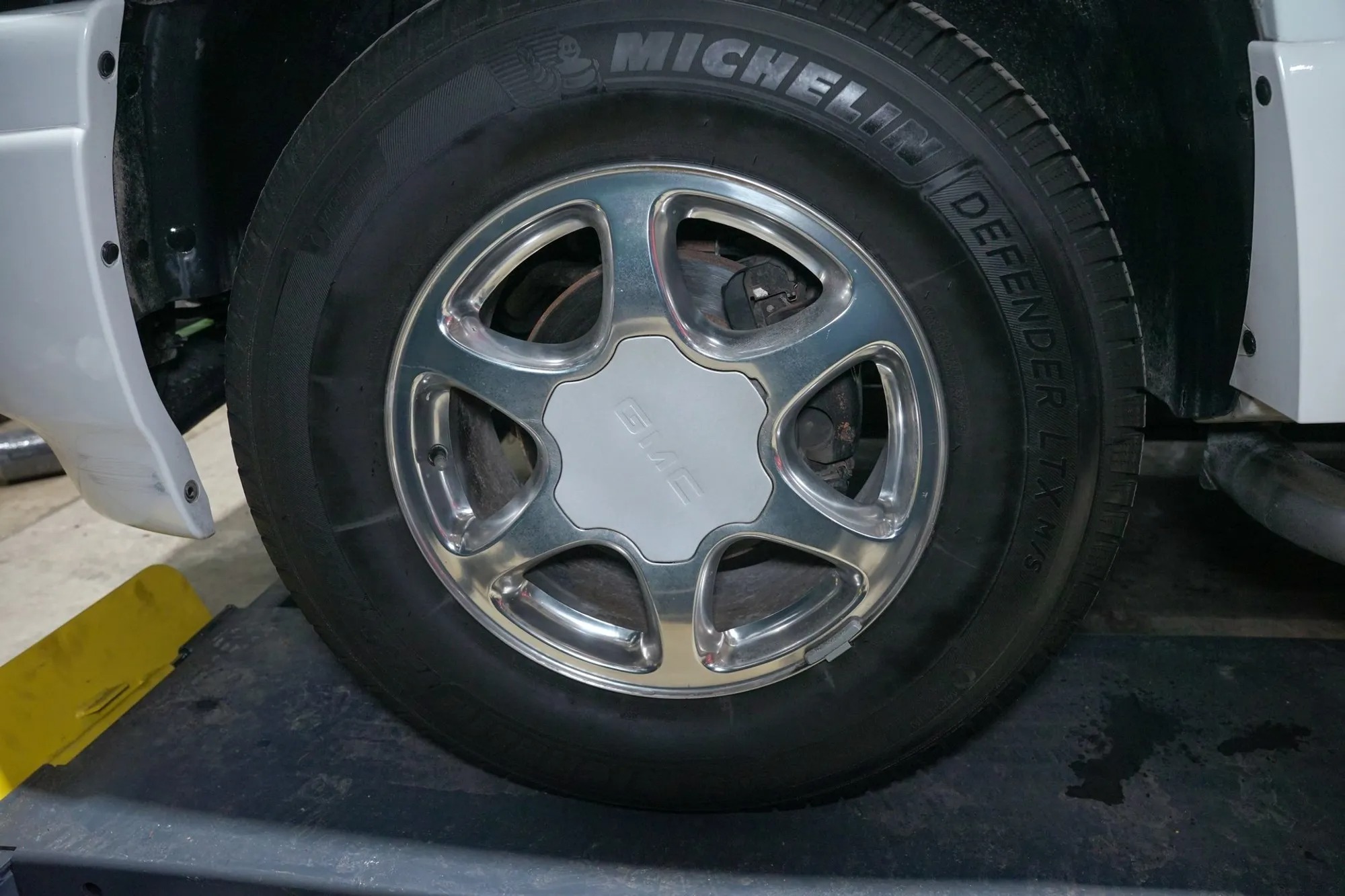 2005 GMC Yukon Denali XL