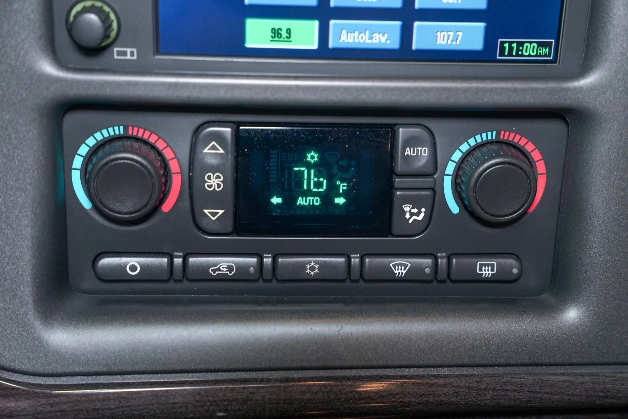 2005 GMC Yukon Denali XL