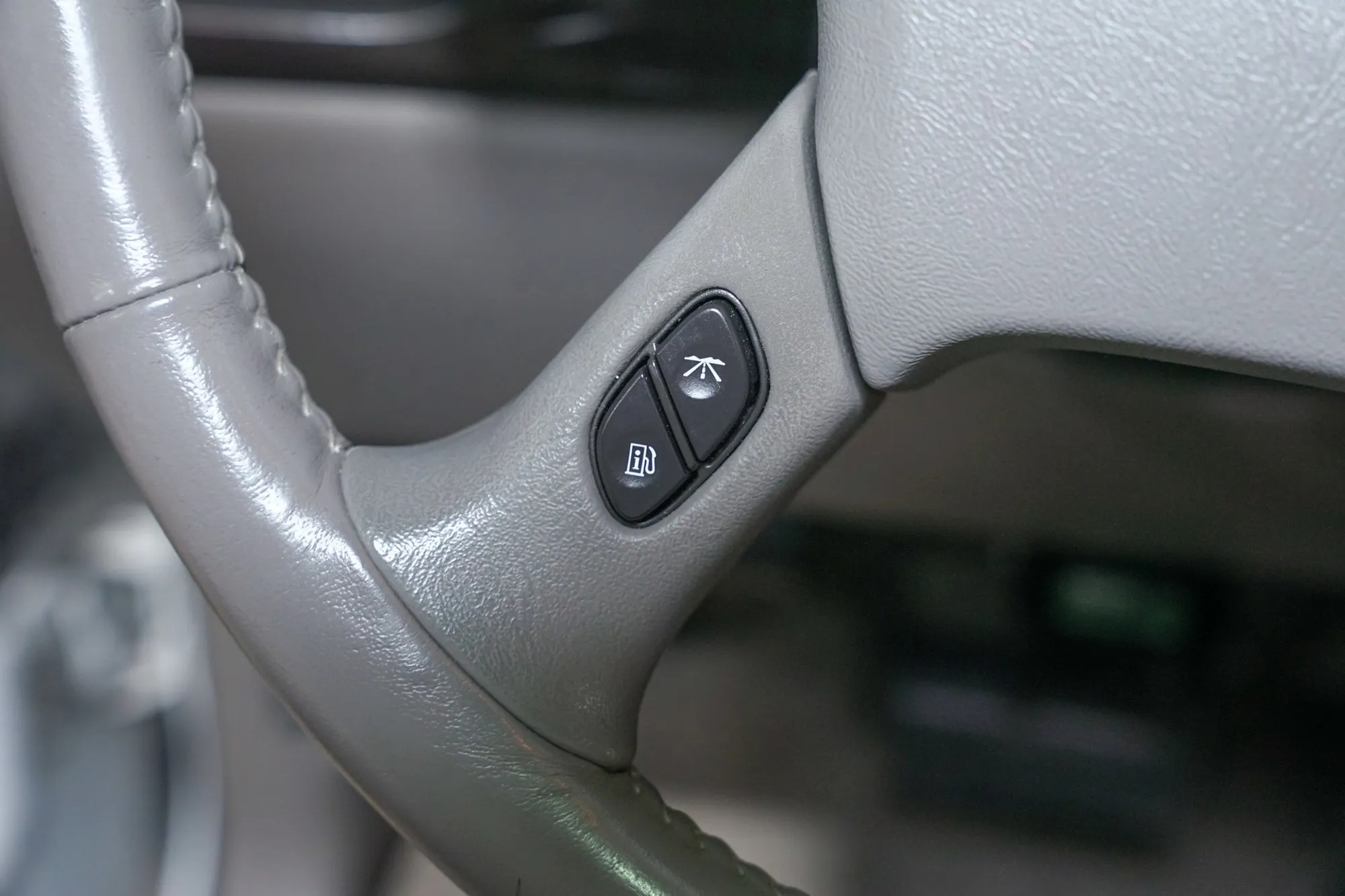 2005 GMC Yukon Denali XL