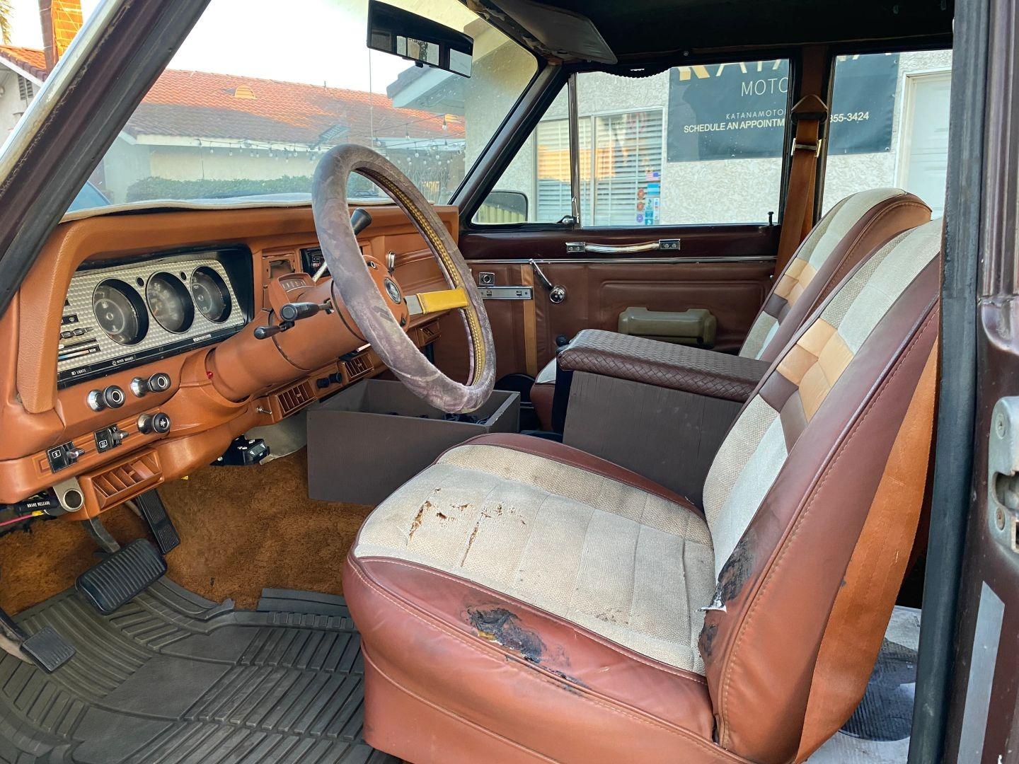 1983 Jeep Cherokee Laredo