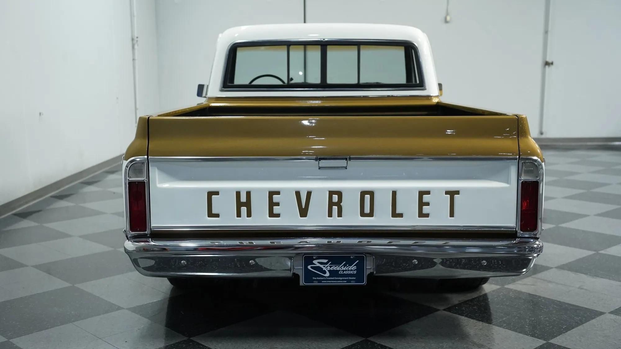 1970 Chevrolet C10 - 5
