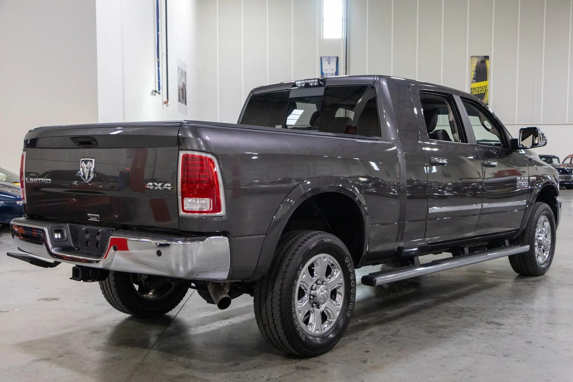 2015 Ram 2500 Laramie Longhorn - 4