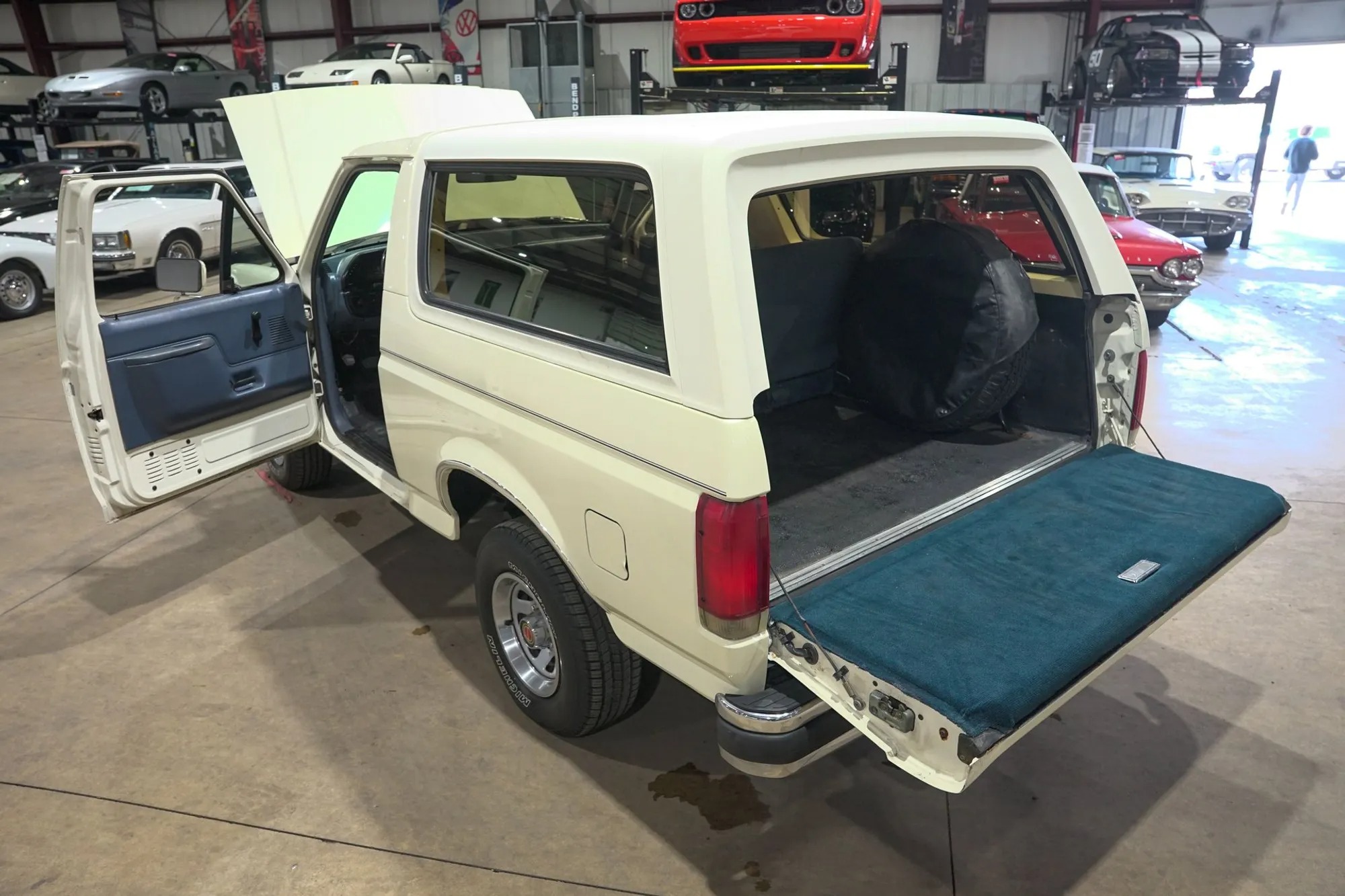 1990 Ford Bronco Custom