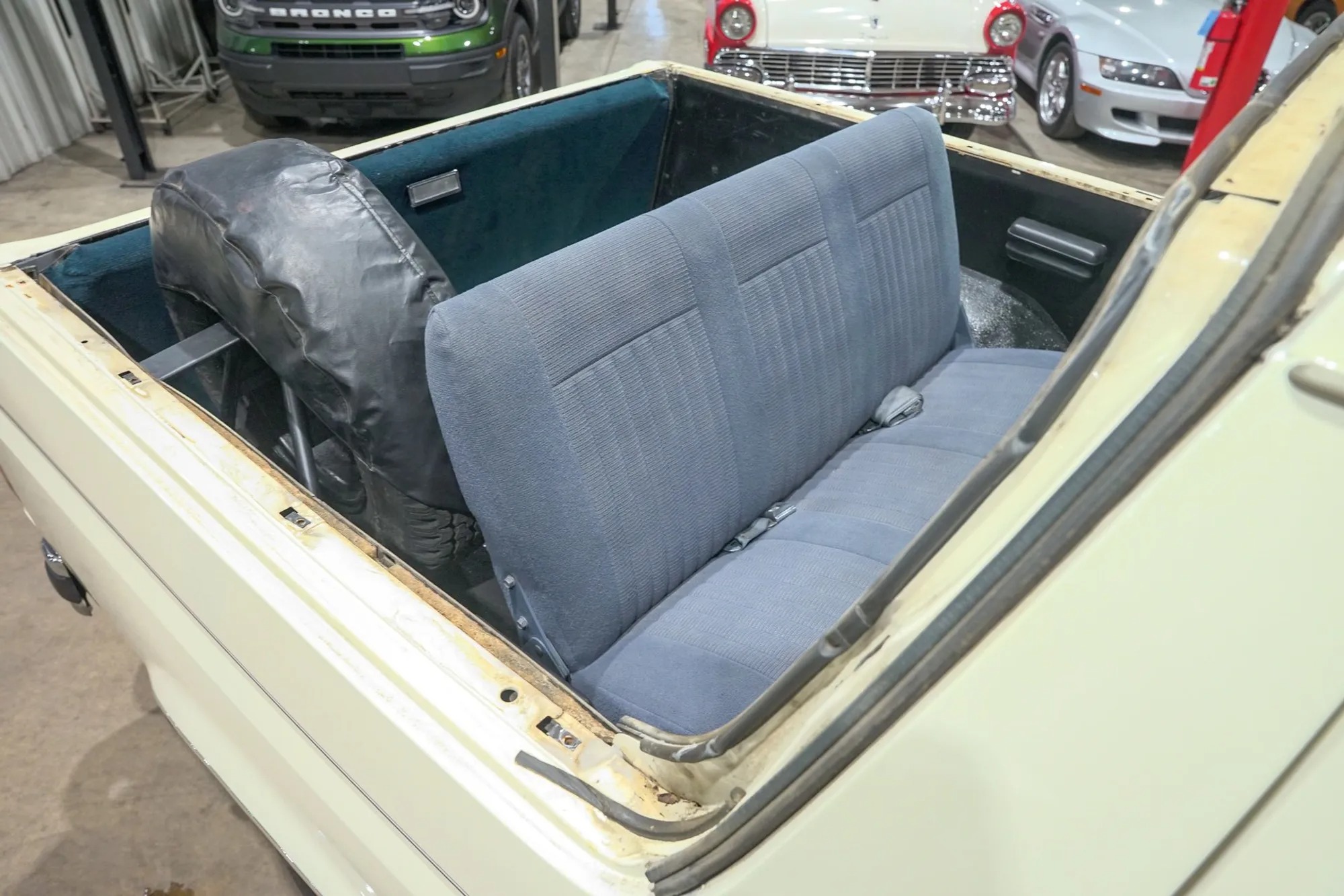 1990 Ford Bronco Custom