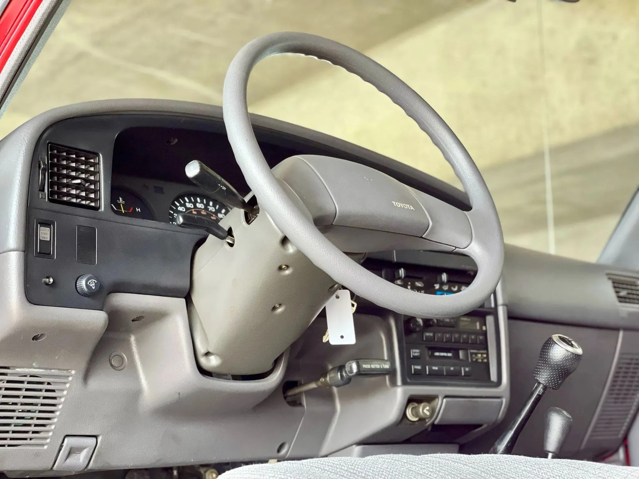 1990 Toyota Pickup Deluxe V6