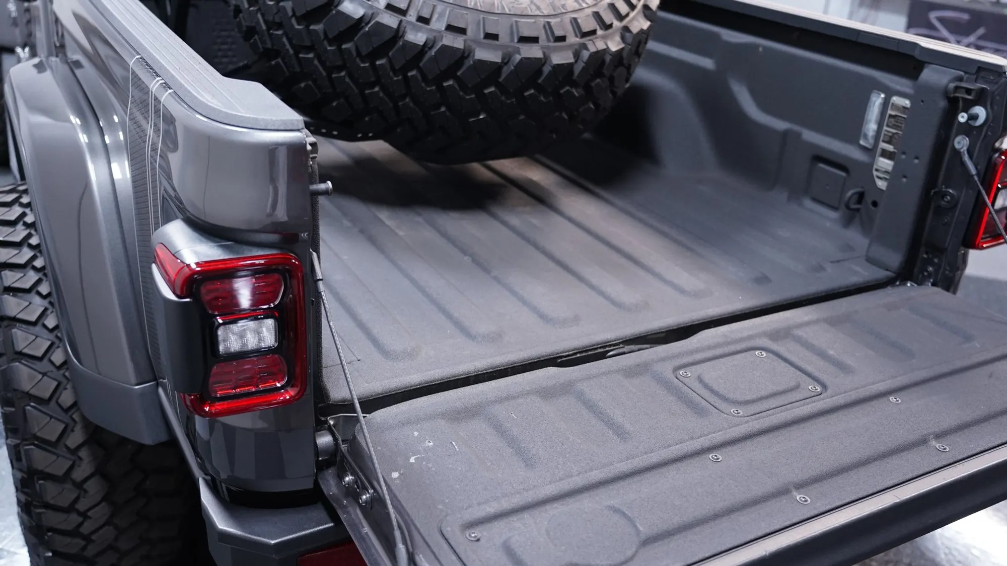 2023 Jeep Gladiator Hellcat AMW 707