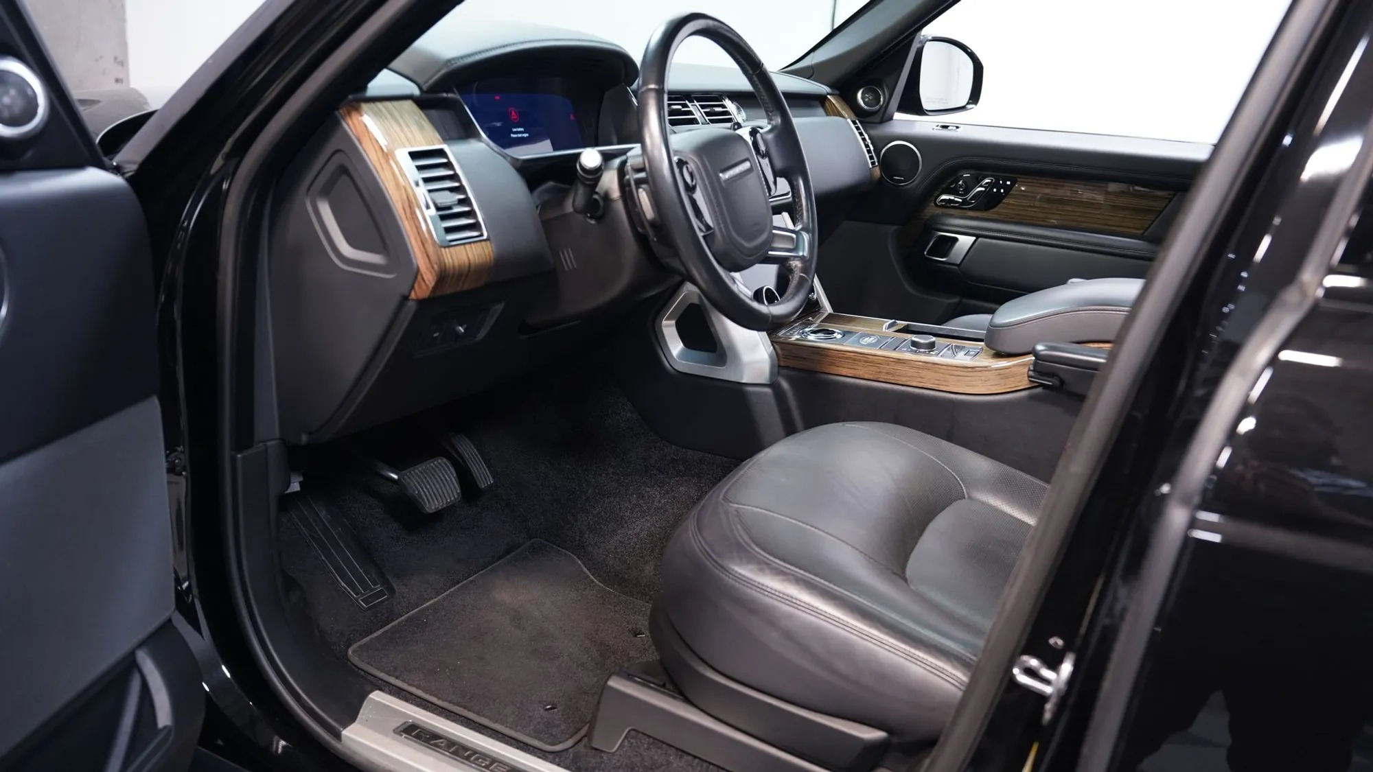 Supercharged 2019 Land Rover Range Rover