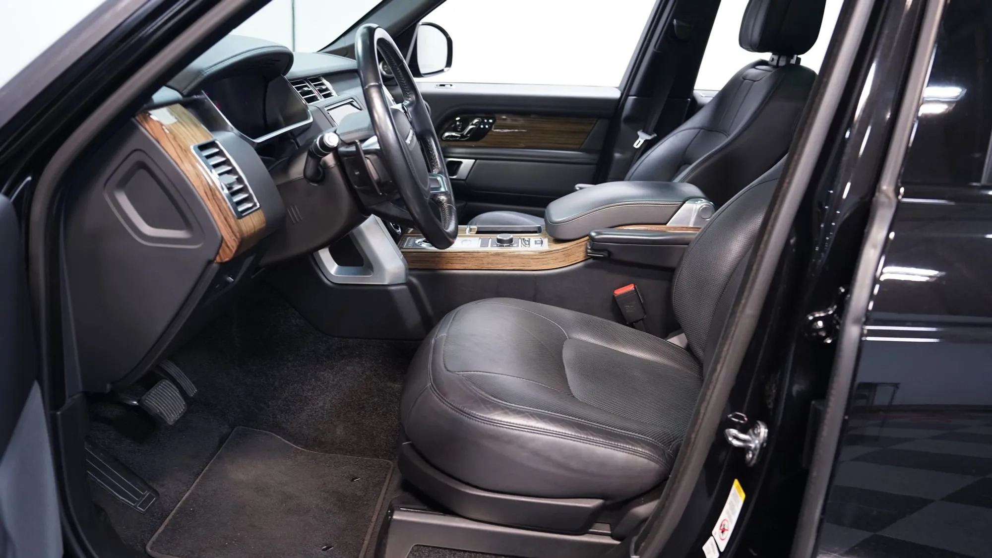 Supercharged 2019 Land Rover Range Rover