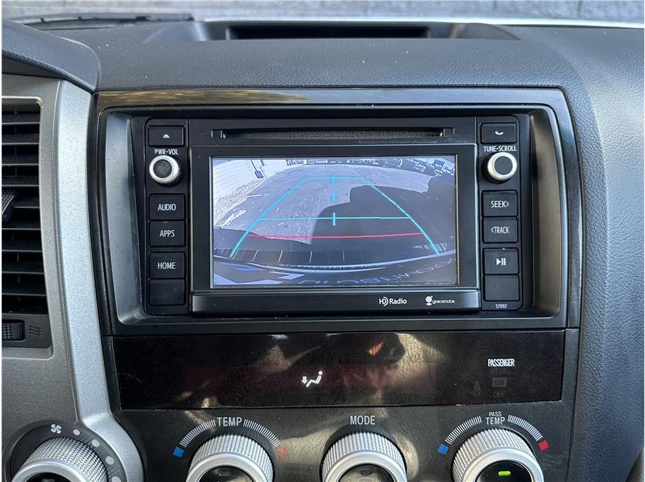 2015 Toyota Sequoia SR5