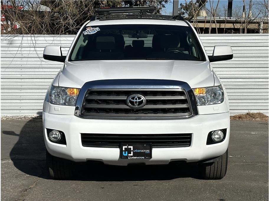 2015 Toyota Sequoia SR5