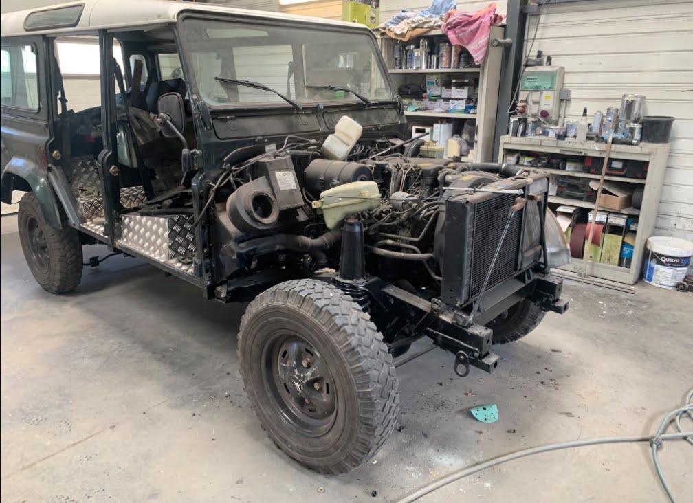 1998 Land Rover Defender 110 Station Wagon