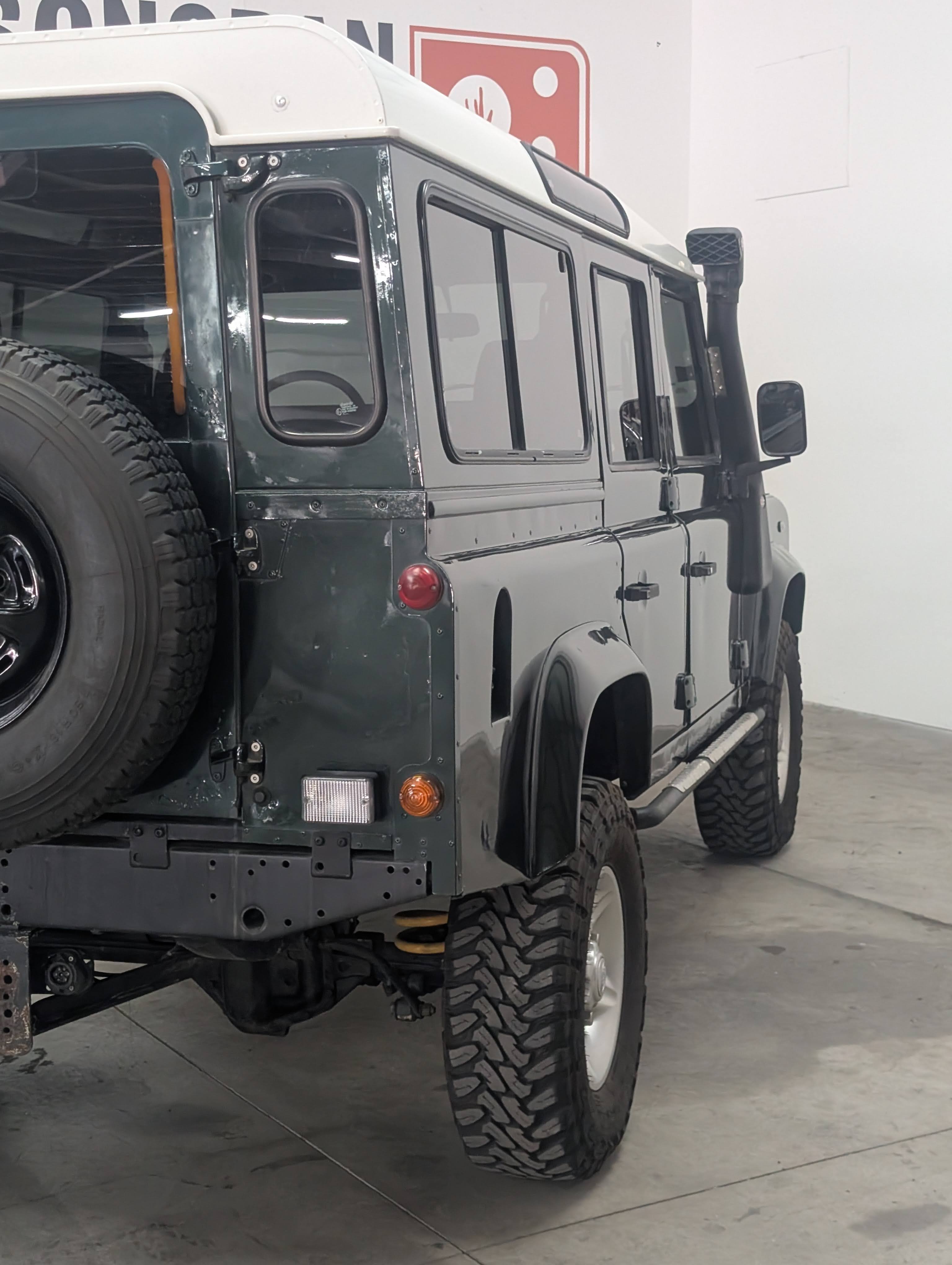 1998 Land Rover Defender 110 Station Wagon