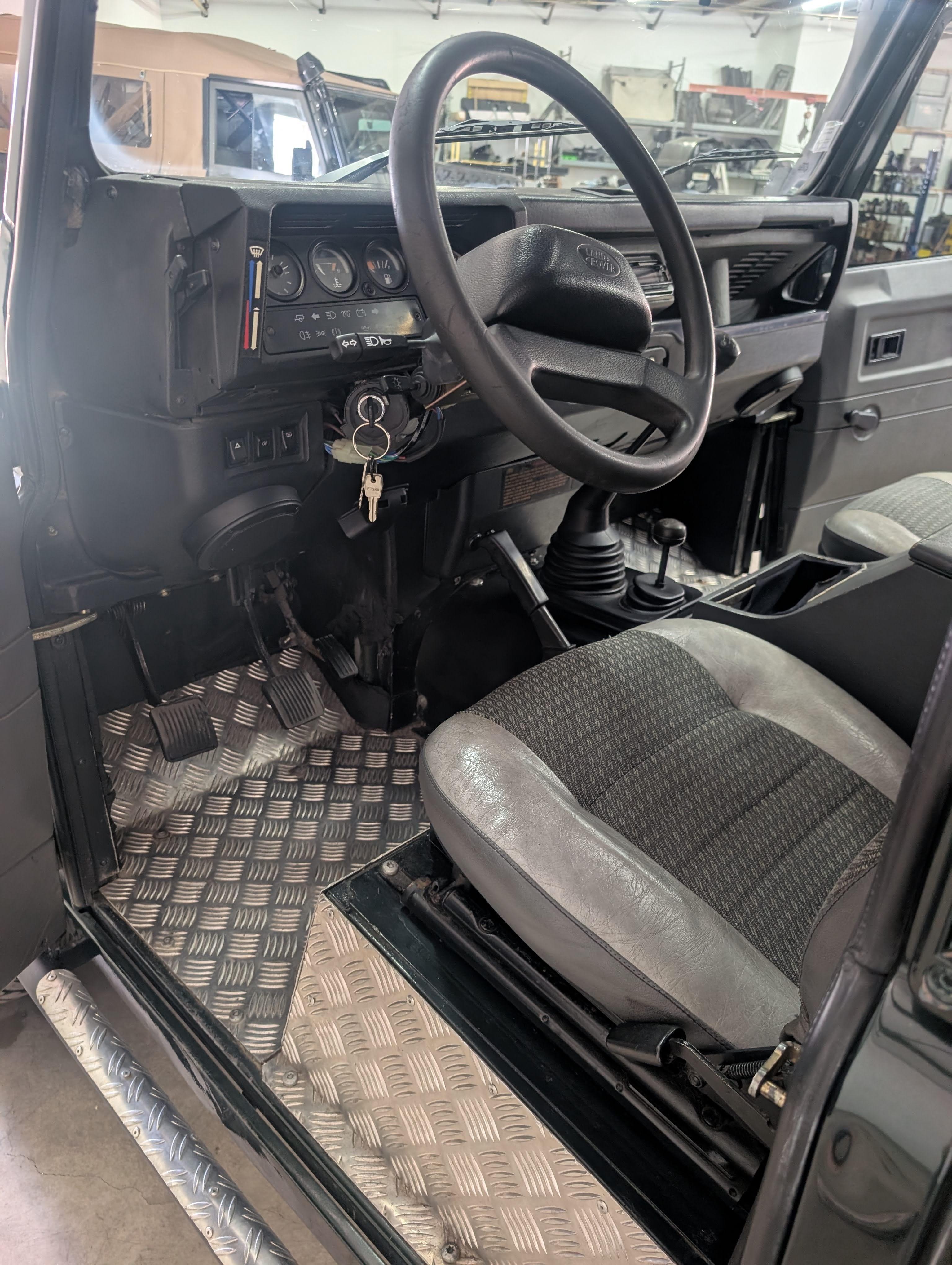 1998 Land Rover Defender 110 Station Wagon