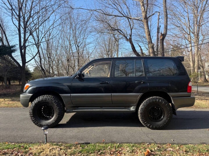 2001 Lexus LX 470