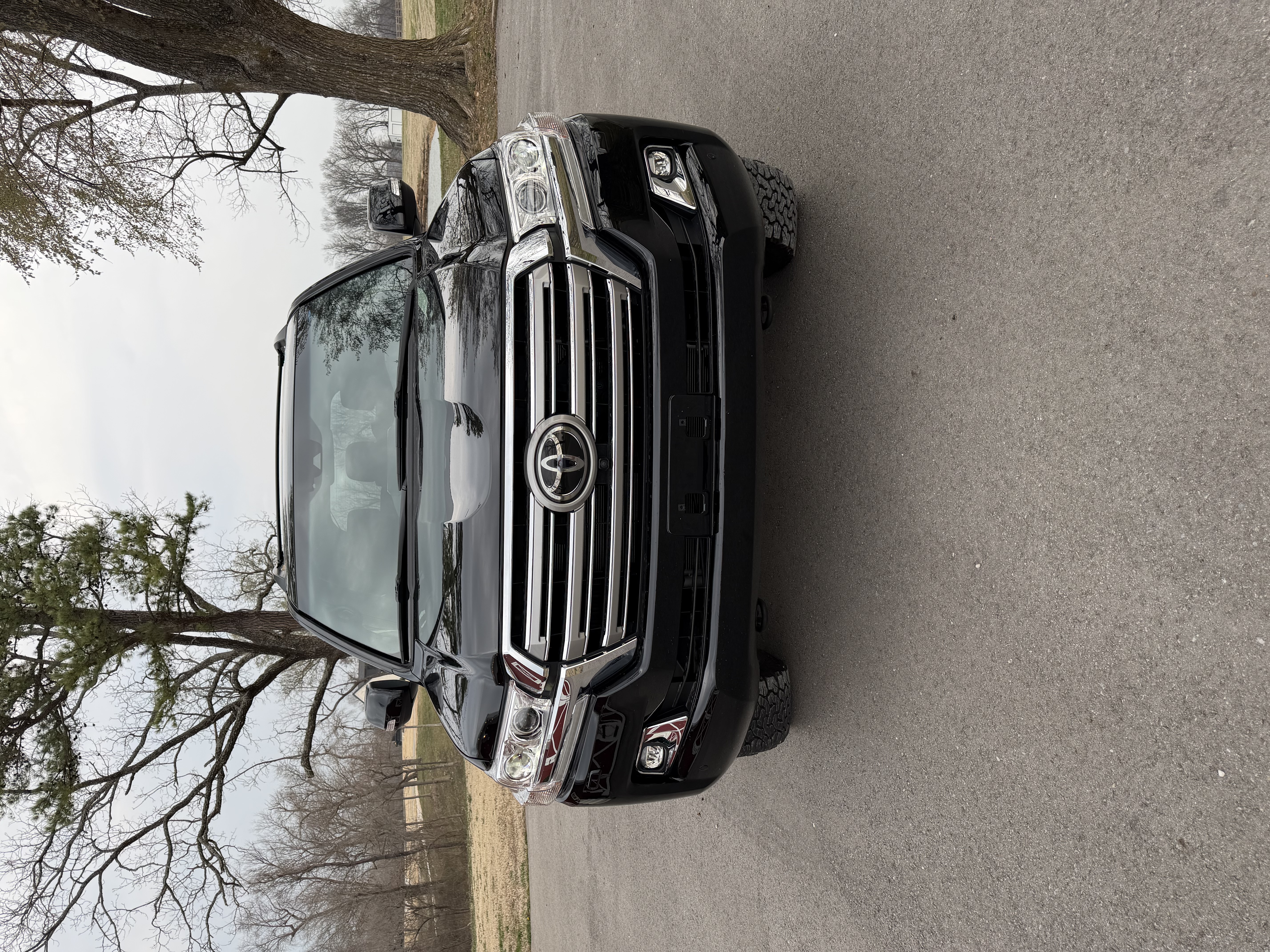 2017 Toyota Land Cruiser - 2