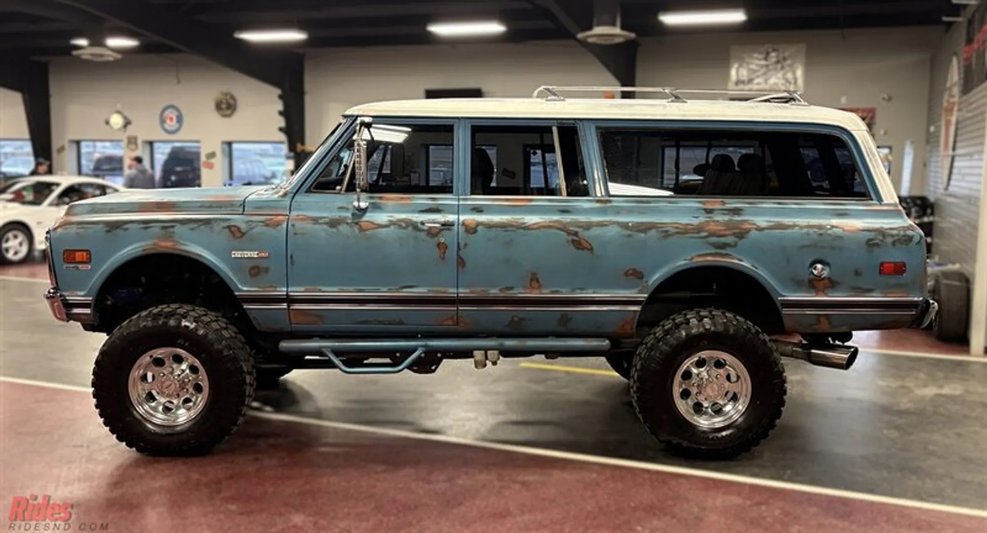 1971 Chevrolet Suburban K20