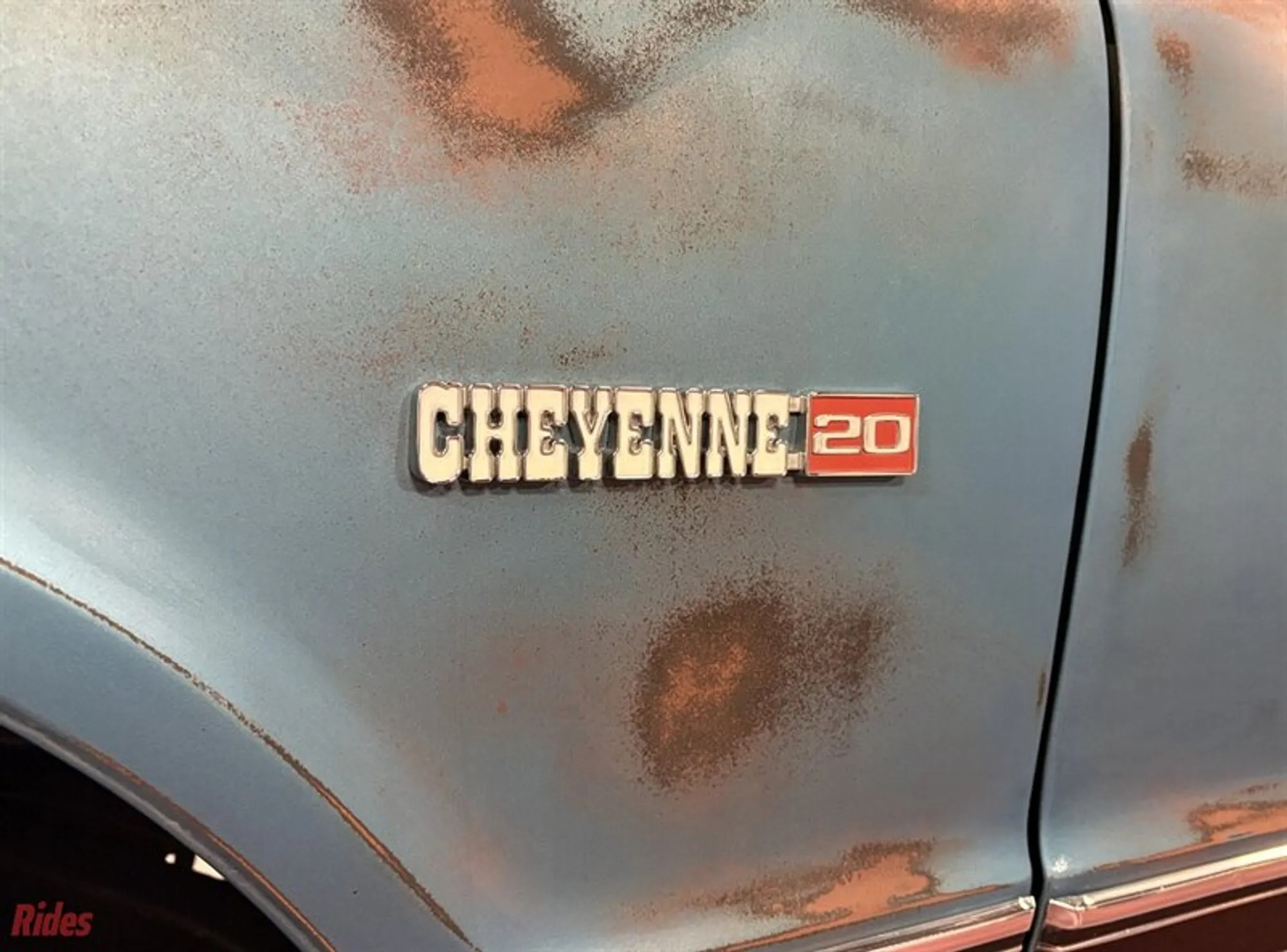 1971 Chevrolet Suburban K20 - 5