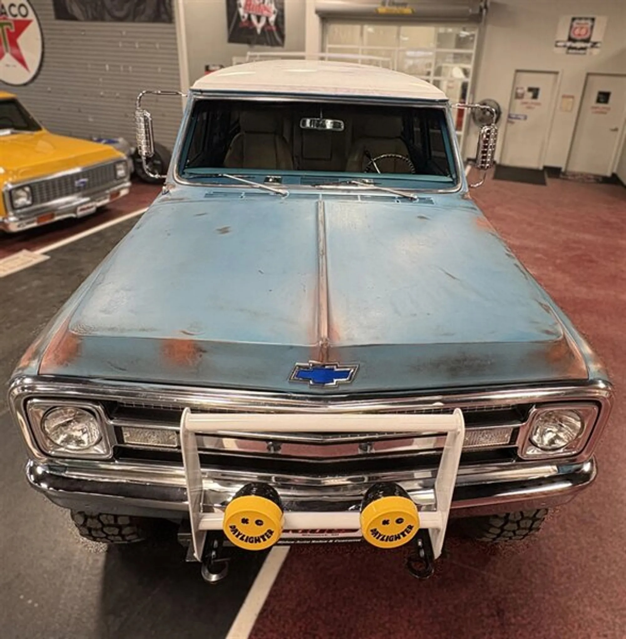 1971 Chevrolet Suburban K20