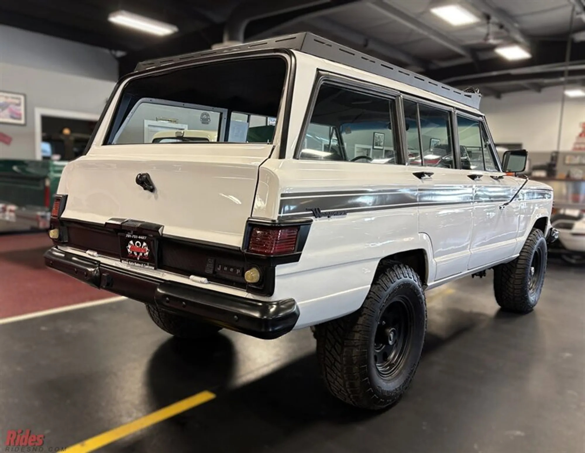 1968 Jeep Wagoneer