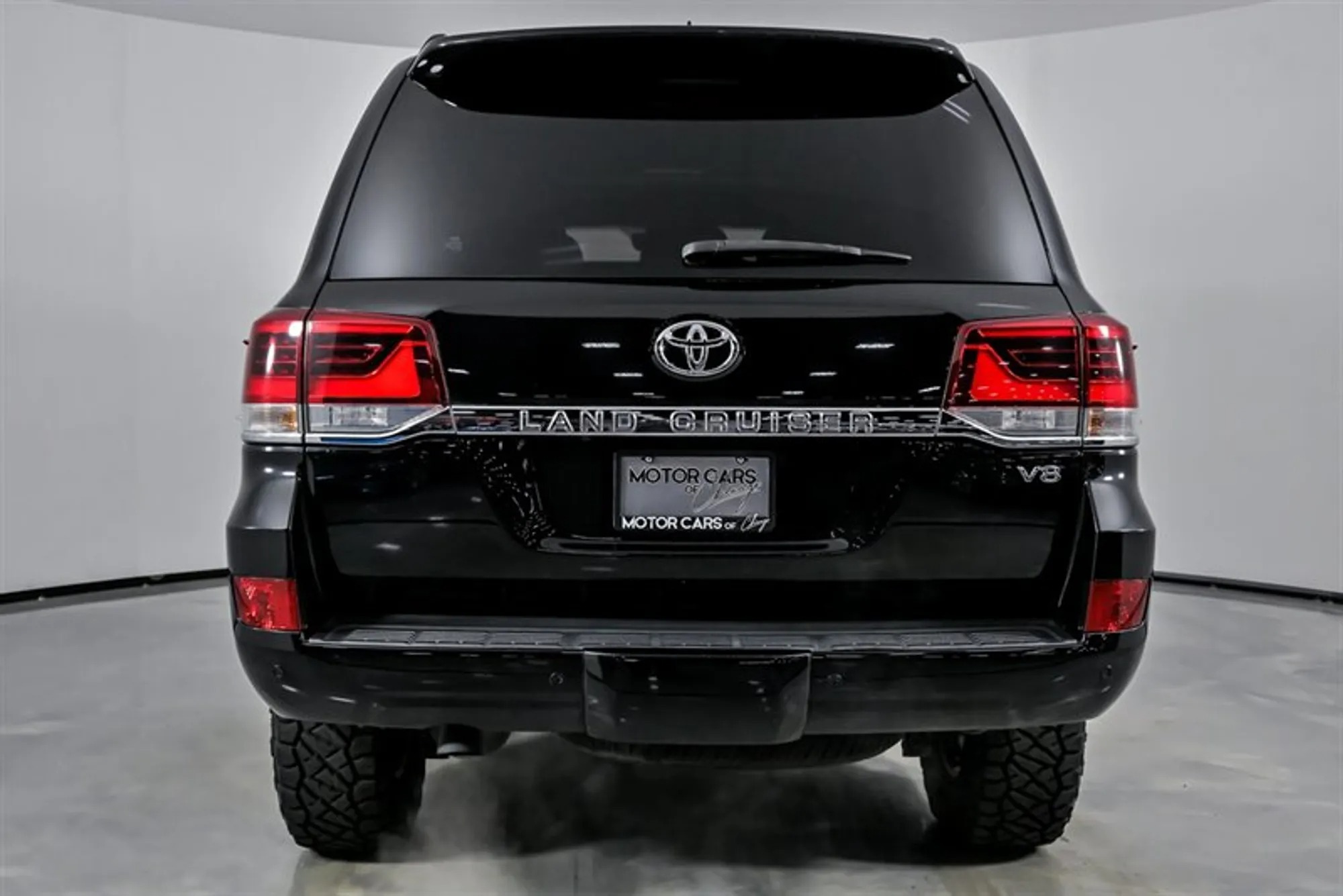 2020 Toyota Land Cruiser Heritage Edition