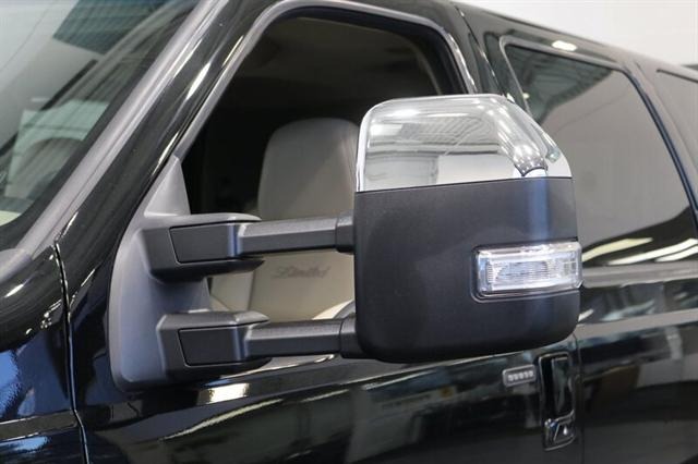 2005 Ford Excursion Limited