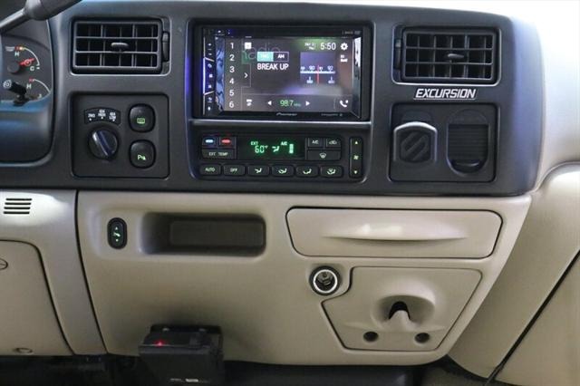 2005 Ford Excursion Limited