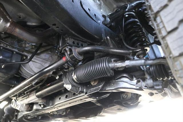 2004 Toyota Sequoia SR5