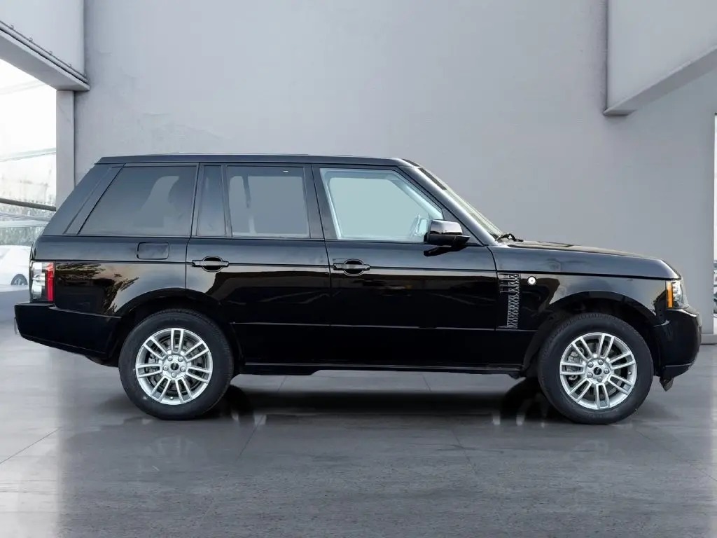 2012 Land Rover Range Rover HSE - 2
