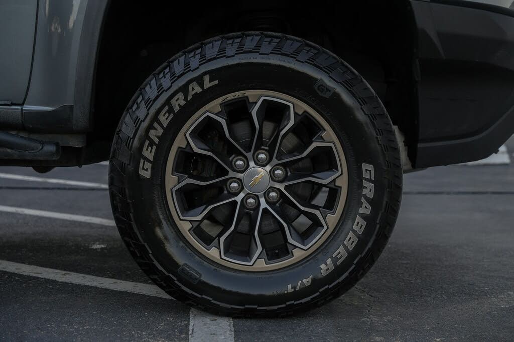 2019 Chevrolet Colorado ZR2 Premium Pckg - 3