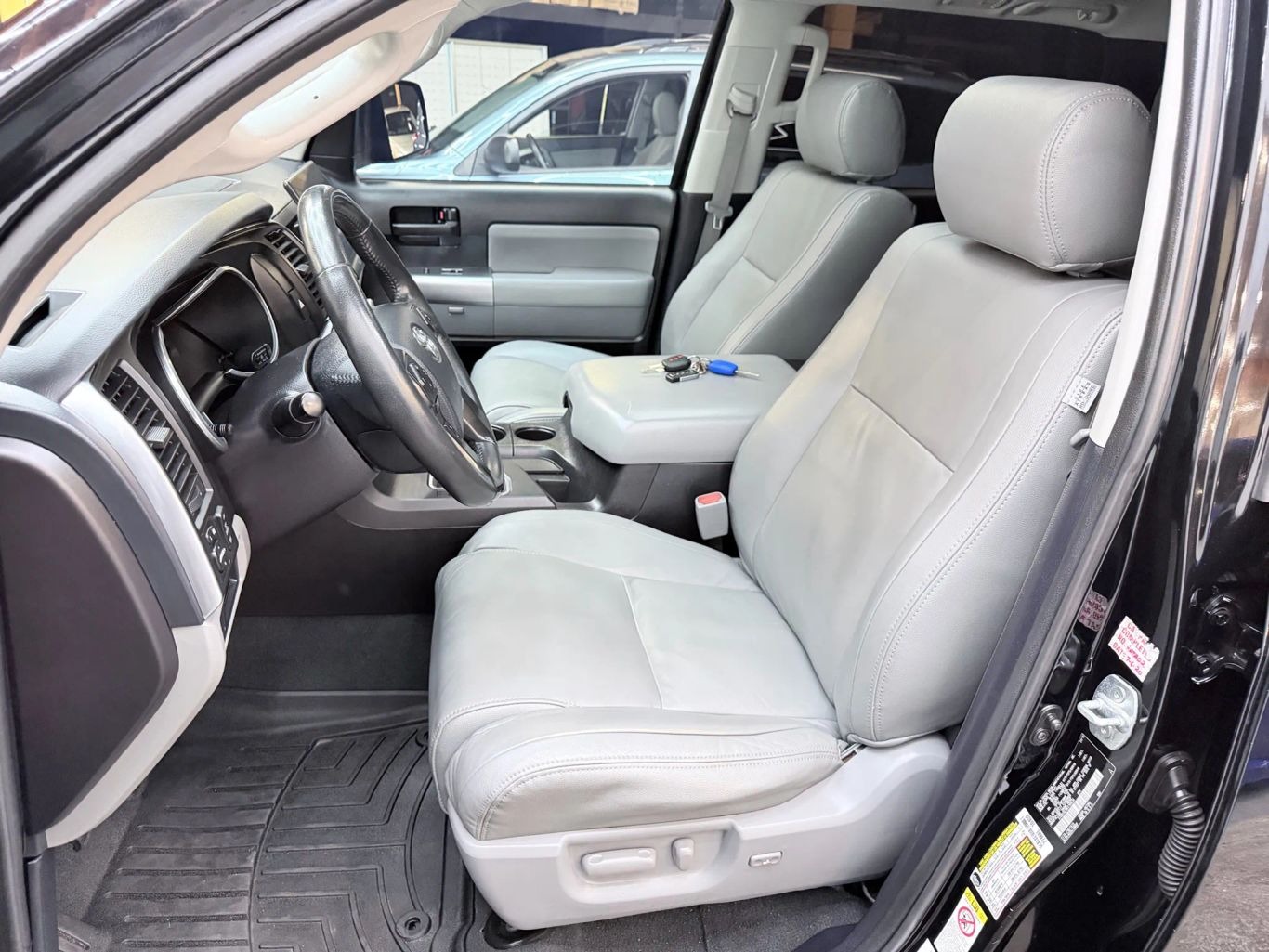 2019 Toyota Sequoia SR5