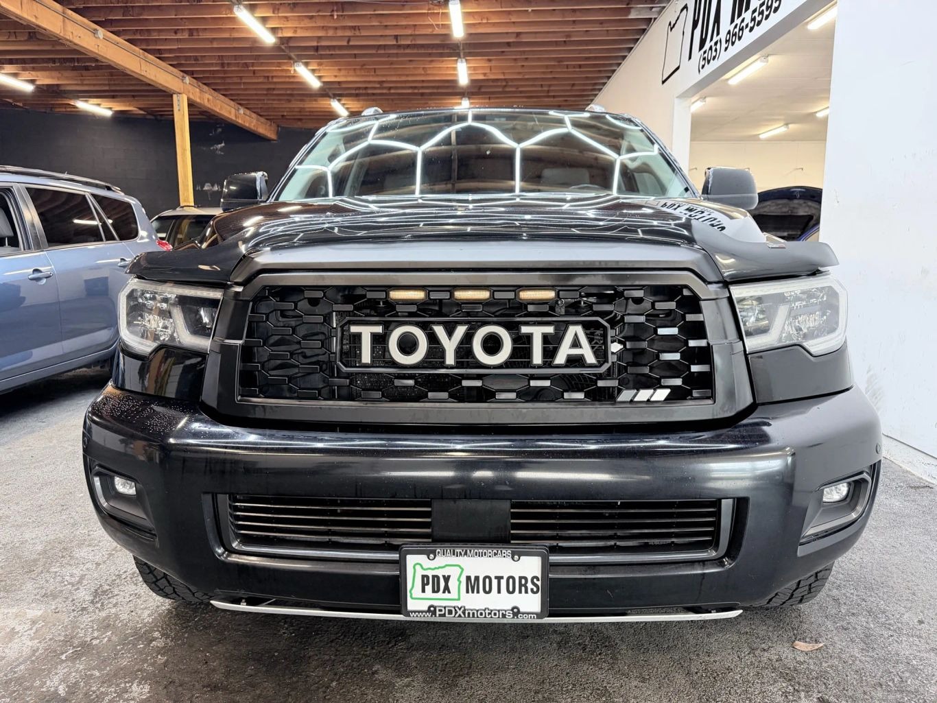 2019 Toyota Sequoia SR5 - 3