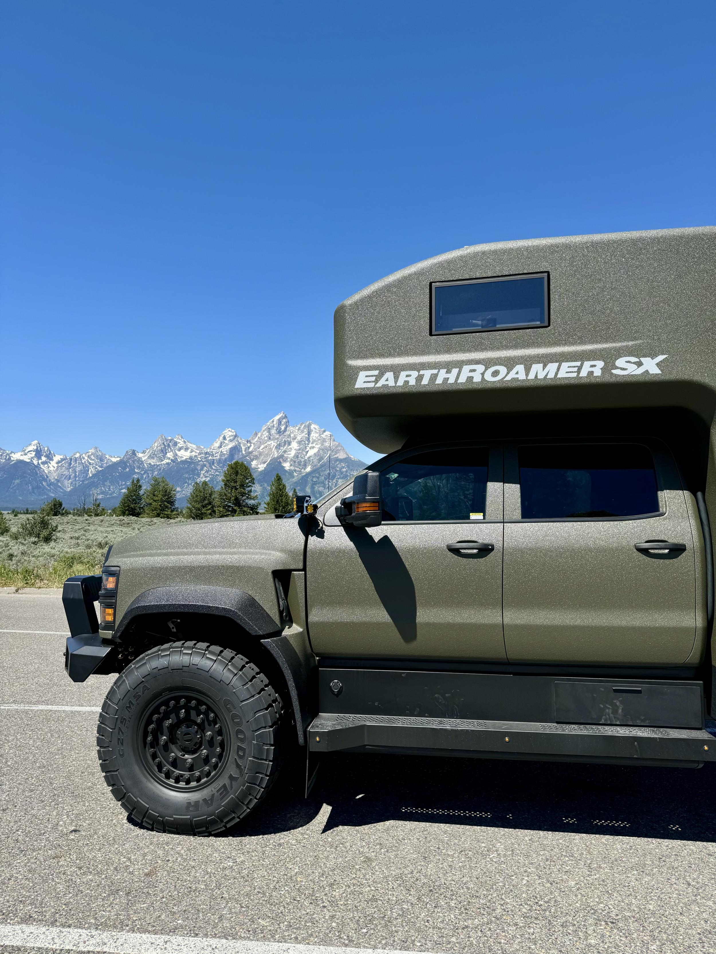 2024 EarthRoamer SX 020