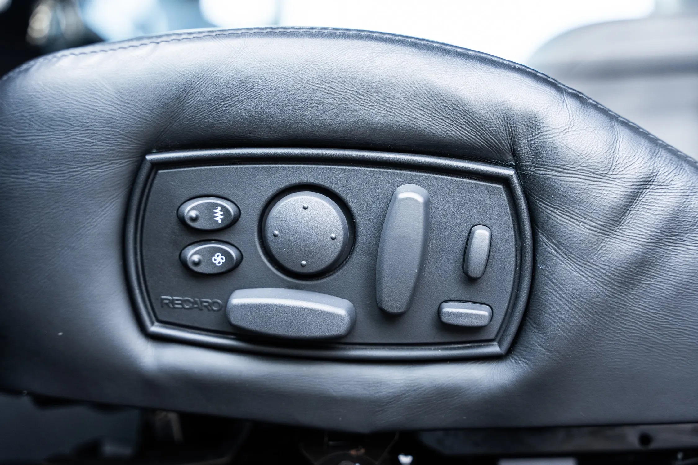 2024 EarthRoamer SX 020