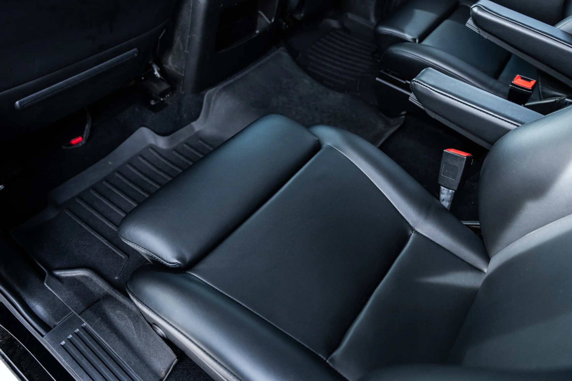 2024 EarthRoamer SX 020