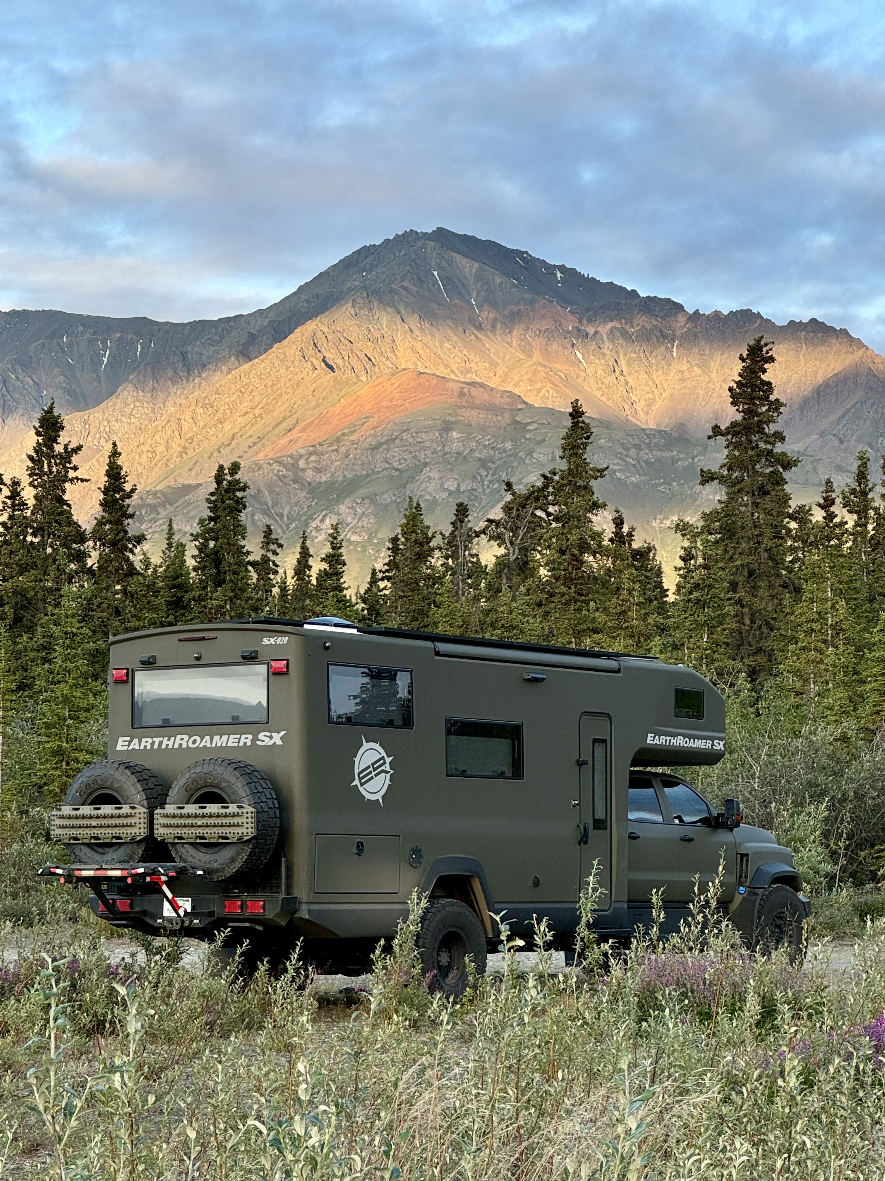 2024 EarthRoamer SX 020