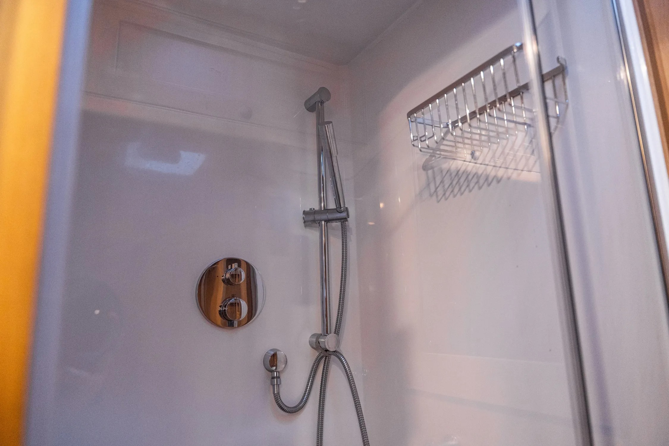 2024 EarthRoamer SX 020