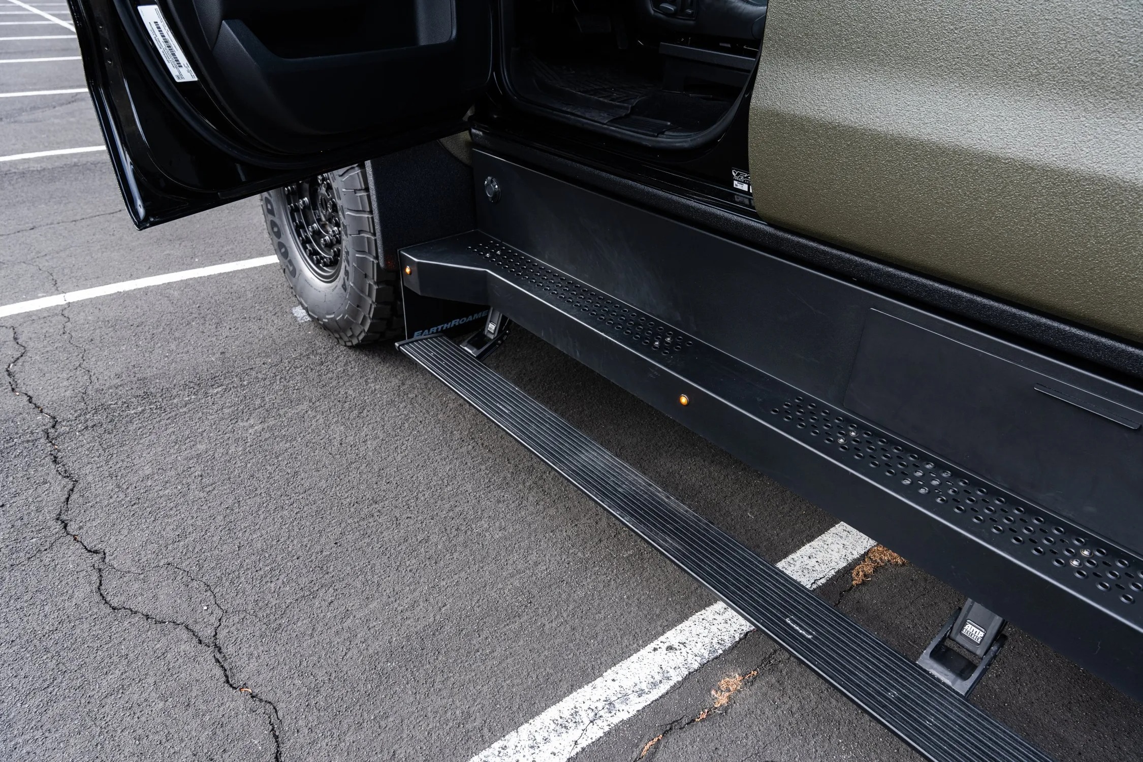 2024 EarthRoamer SX 020