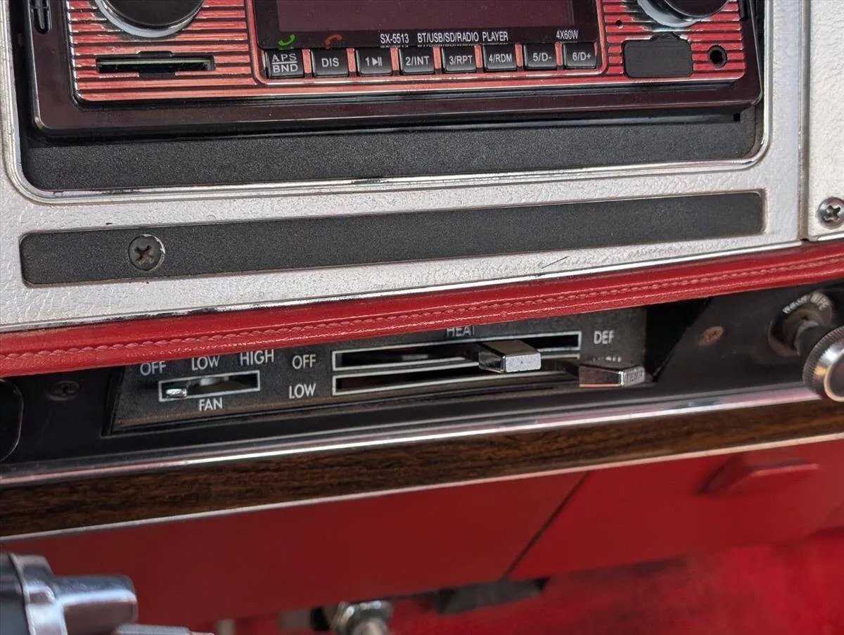 1978 Dodge D150 Adventurer